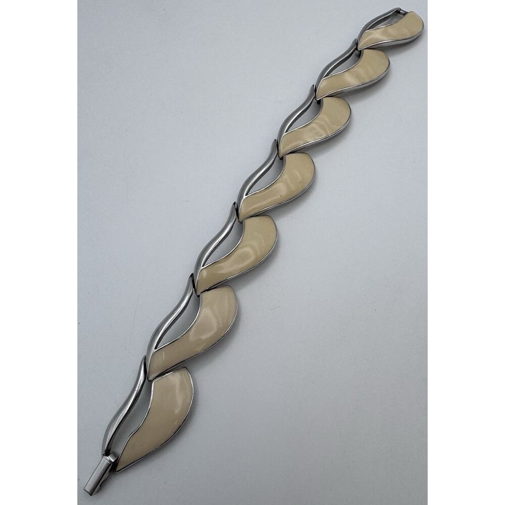 Vtg Trifari Enamel Bracelet Waves Cream Off White Silver 7.25" Length